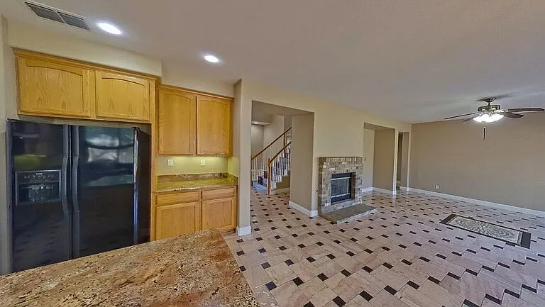 1692 Woodhaven Cir — Photo 63