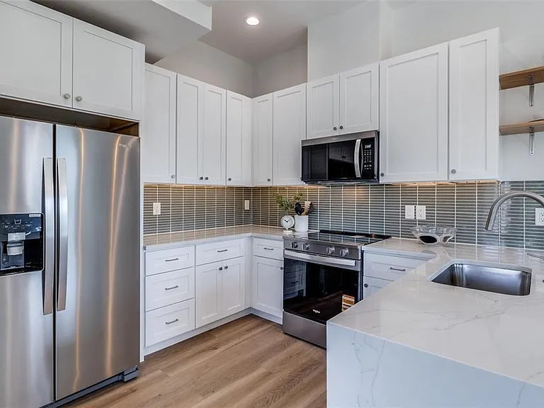 3308 Birmingham Ave — Photo 10