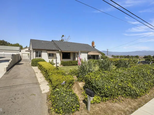 10561 Darling Rd, Ventura, CA 93004