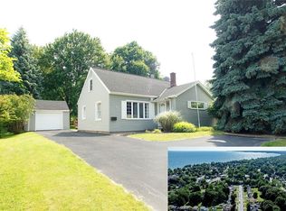 371 Pattonwood Dr, Rochester, NY 14617