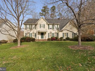 10412 Colechester St, Fredericksburg, VA 22408