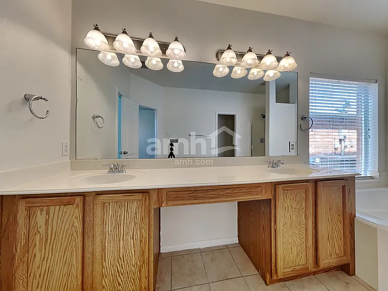 2709 Evening Mist Dr — Photo 14