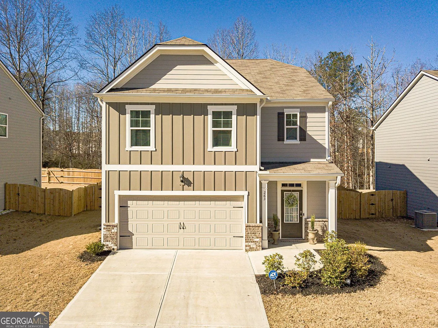 263 Shadwood Pl photo 1