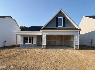101 Crossvine St, Selma, NC 27576