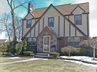 392 Golf Ave, Maywood, NJ 07607