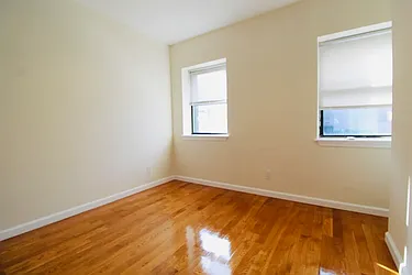 Rented by New York Realty Minimax Inc