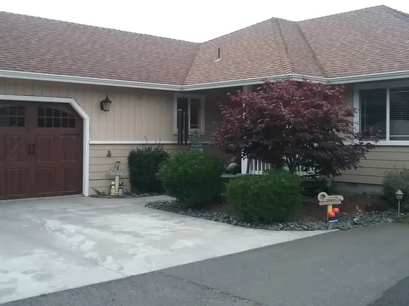 1682 Darren Allen Ln, McKinleyville, CA 95519