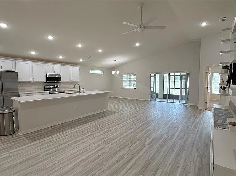 3139 Laurel Oak Ln — Photo 16