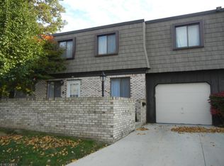 843 Tollis Pkwy #5, Broadview Heights, OH 44147