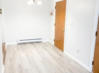 135 Winthrop St #1B, Framingham, MA 01702