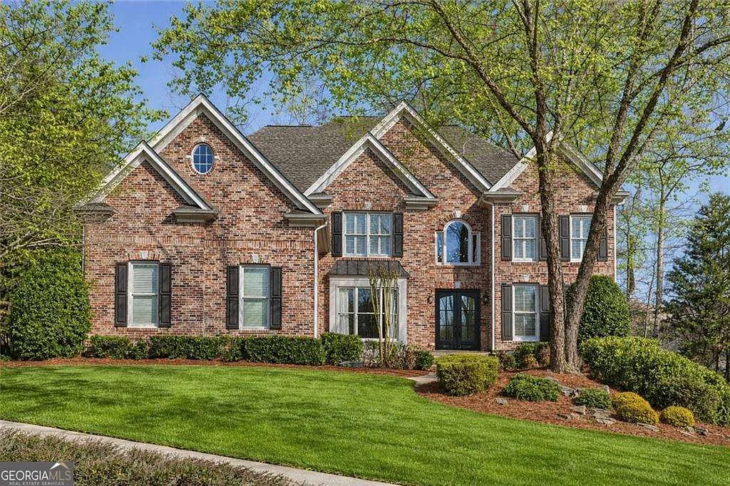 4250 Old Oak Trce photo 1