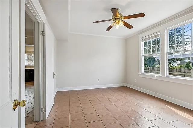 3 bed, 2.0 bath, 1350 sqft, $2,250 — Photo 2