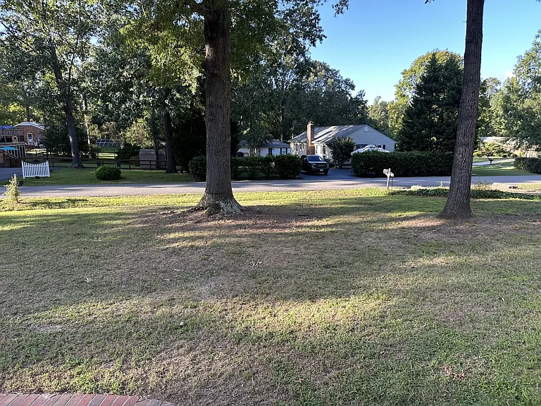 7405 Glastonburg Dr — Photo 14