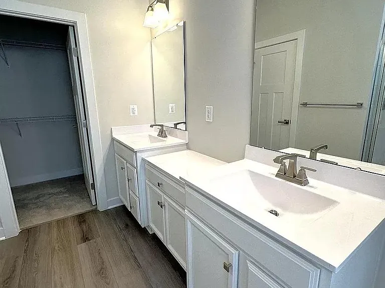 24161 Pissarro Dr — Photo 20