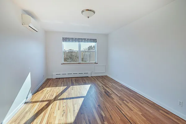 Rented by Brown Harris Stevens | media 2