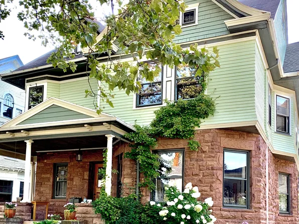 12 Strathallan Park APT 5, Rochester, NY 14607