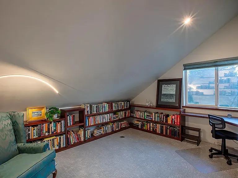 170 Flatwater Ln — Photo 27