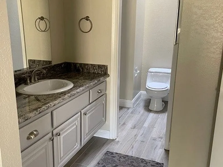 600 Central Ave #390 — Photo 10