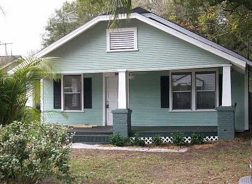 1st image of 613 N Palm Dr