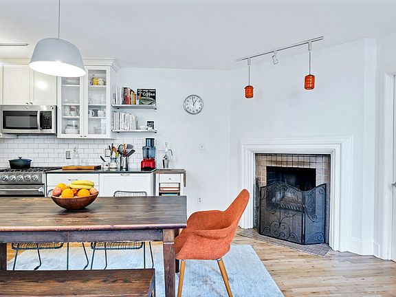 3rd image of 274 Prospect Park W APT 2R