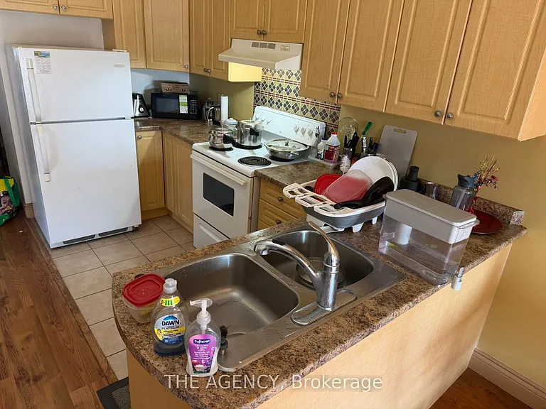 150 Colborne St #201 — Photo 6