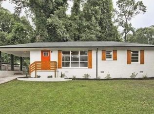 2719 Plantation Dr, East Pt, GA 30344