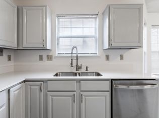 11177 Autumn Harvest Dr, Fishers, IN