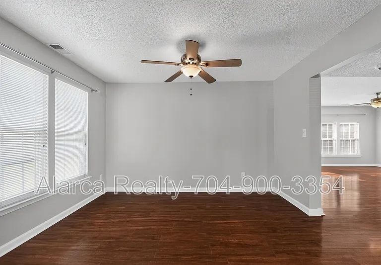 1901 Misty Vale Rd — Photo 24