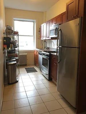 Rented by Bloom Real Estate Group | media 31