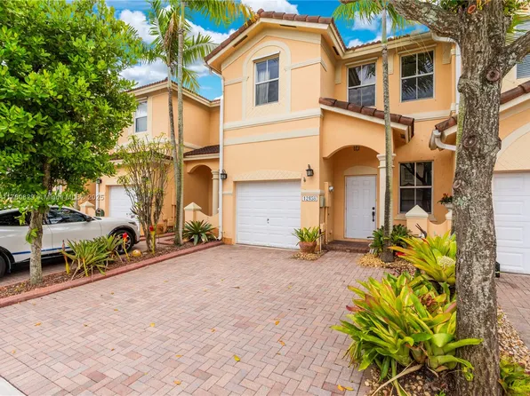 12458 SW 125th Ter, Miami, FL 33186