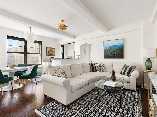 200 E 16th St APT 12J, Manhattan, NY 10003