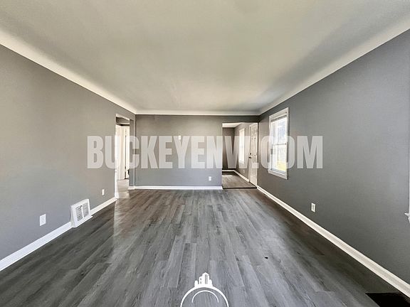3rd image of 4113 Vogel Dr