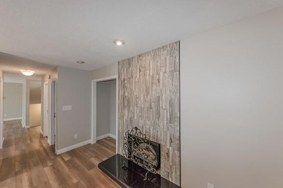 5th image of 317 Hickory Blf