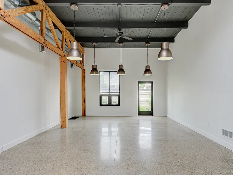 1300 Batavia Ave #2 — Photo 8