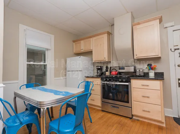 713 26th Ave S #1, Minneapolis, MN 55454