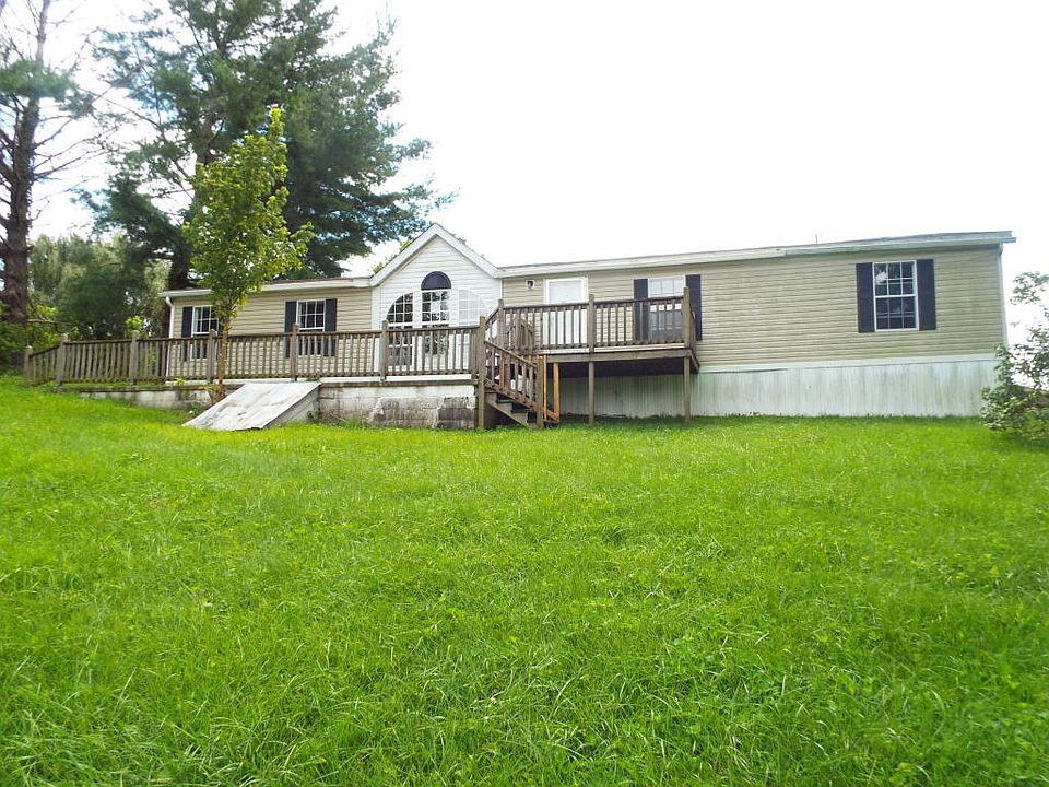 1st image of 137 Gooseneck Ln