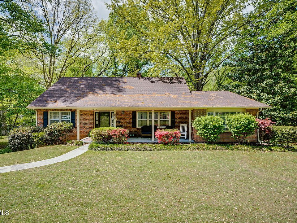 1st image of 1525 Robin Hood Ln