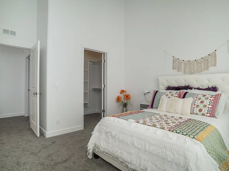 Riverwalk Townhomes — Photo 12