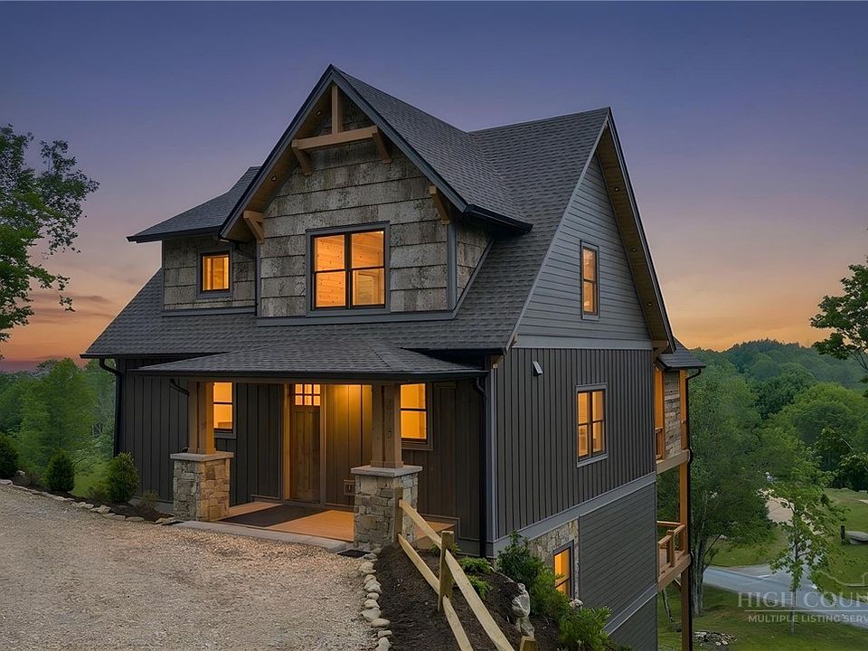 1st image of 275 Vineyard Trail