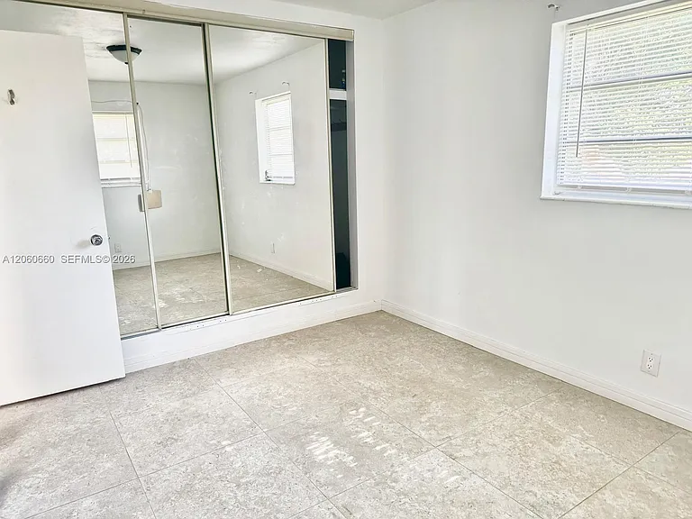 5755 Winfield Blvd — Photo 9