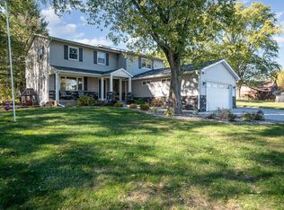 11820 Burr St, Crown Point, IN 46307