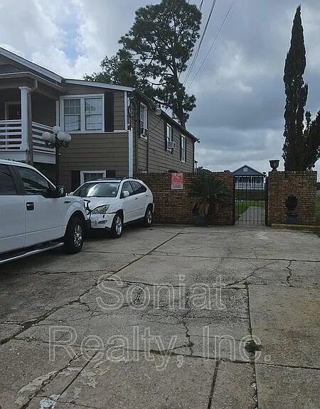 6210 Lincoln Beach Blvd #C — Photo 8