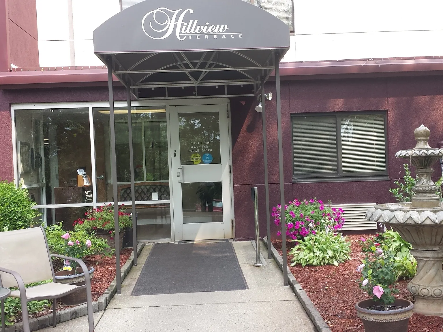 Hillview Terrace — Photo 2