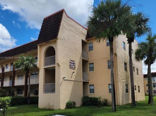 Sunrise Lakes 61 Condo, Sunrise, FL 33322