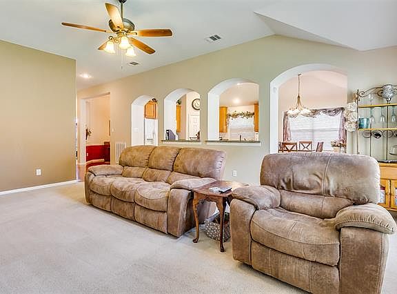 5th image of 4628 Hearthstone Ln