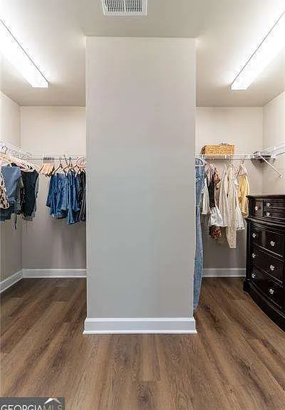 301 Cochin Dr — Photo 20