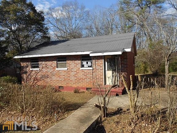 5th image of 259 Glenn St