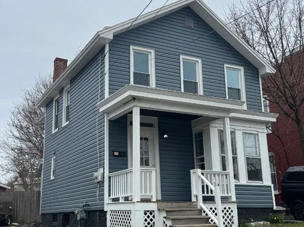 113 W Oneida St, Oswego, NY 13126