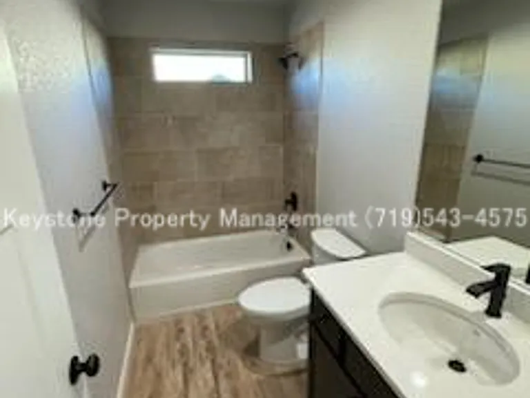 857 S Palomar Dr — Photo 17