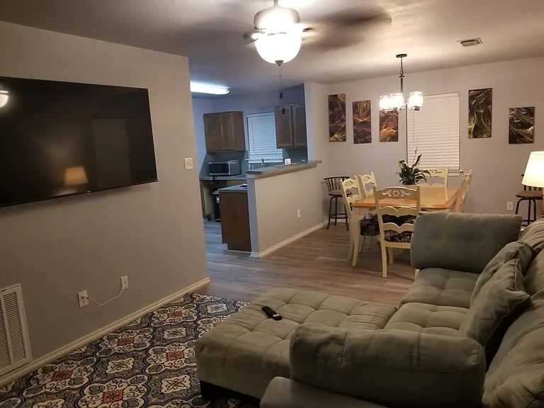 Livingroom/ Dining Room